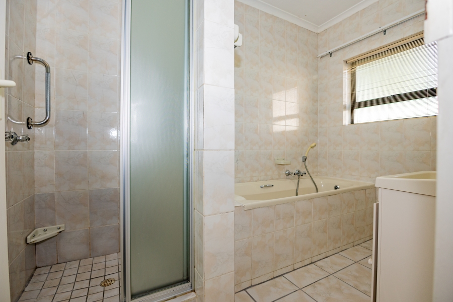 3 Bedroom Property for Sale in Rouxville Western Cape